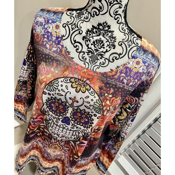 Women’s XL Abstract Floral Rhinestone Skull Embellished Tunic Top Whimsy Artsy - Picture 2 of 13